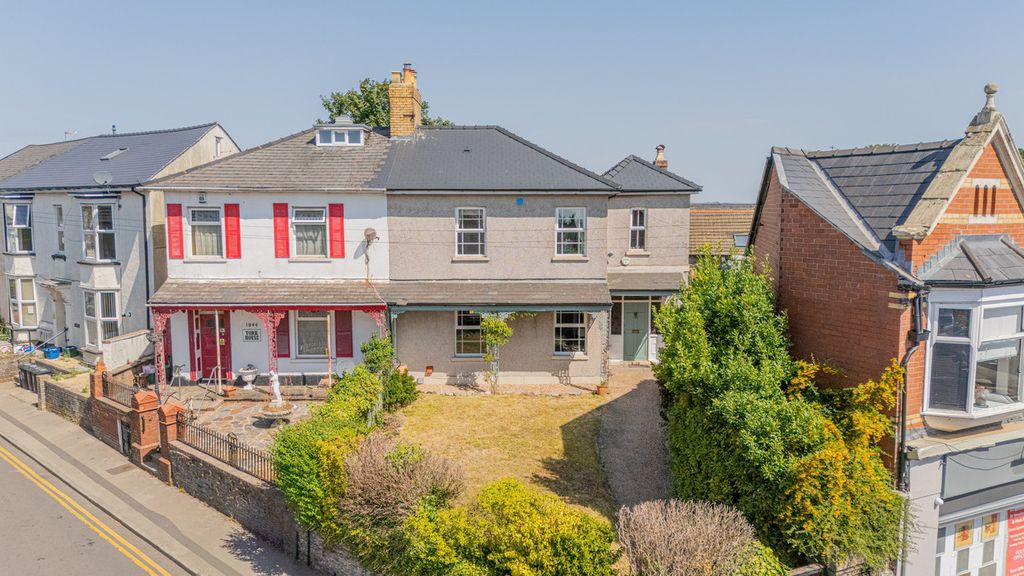 Property photo 1 of 36