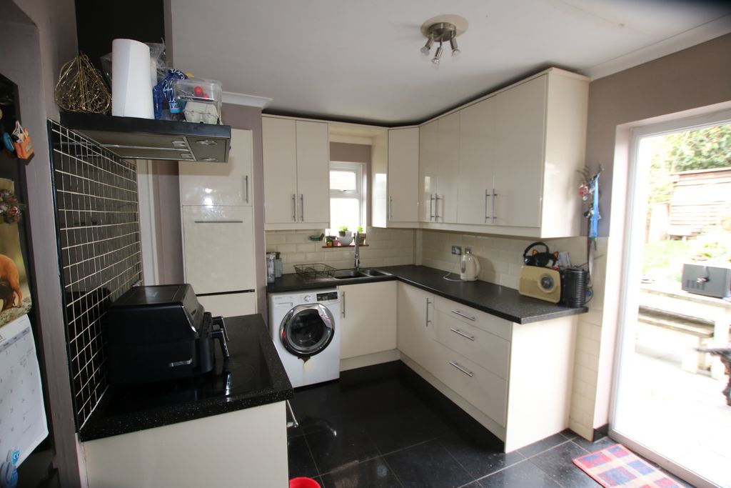 Property photo 3 of 14 4Currentsm