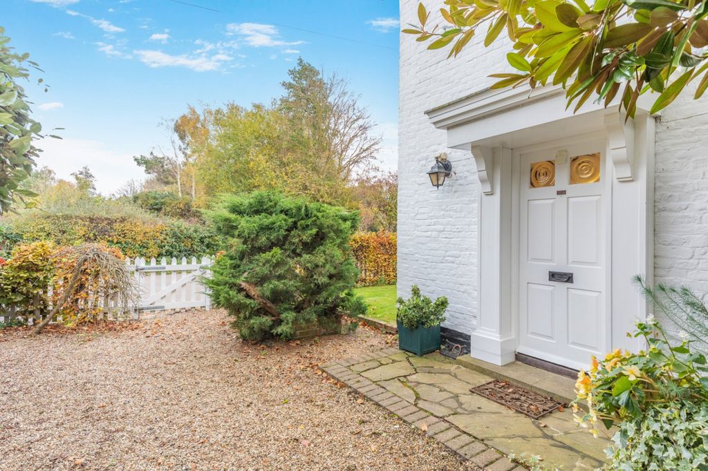 Property photo 2 of 24 The Old Sweet Shop