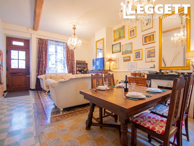 Property photo 2 of 10