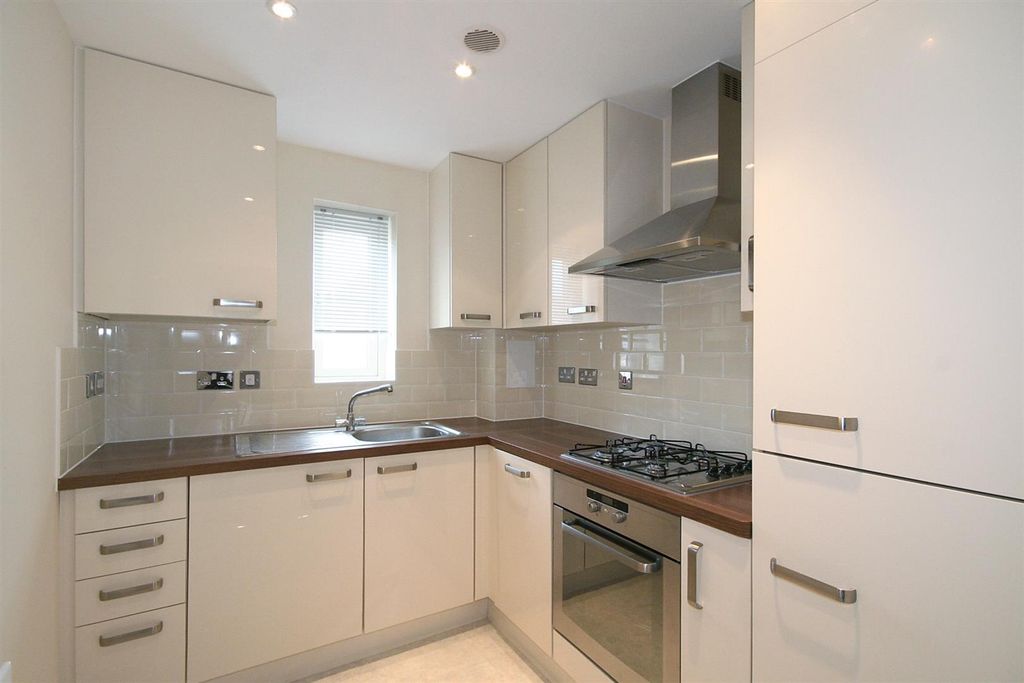 Property photo 2 of 5 E6H1Cf1Fq0Shhhlth6Ntka.Jpg