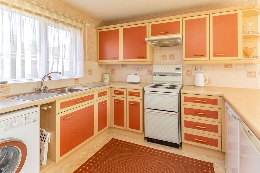 Property photo 3 of 18 Picture No. 07