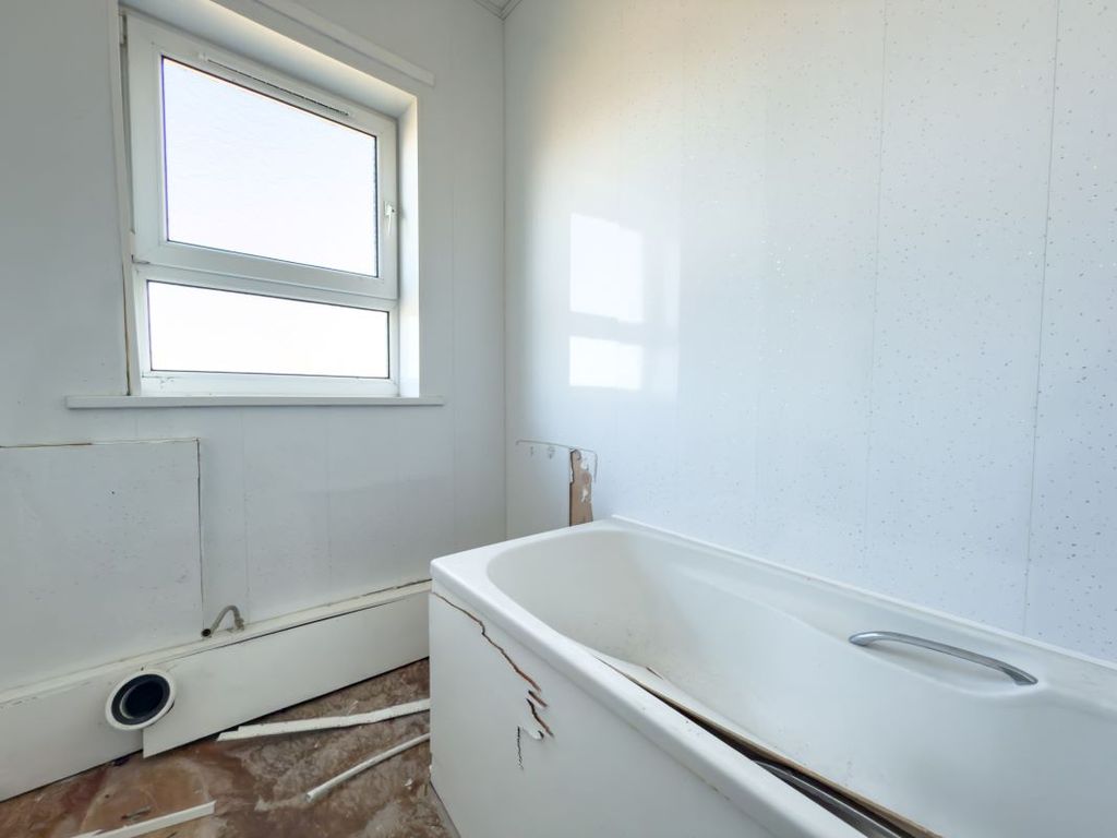 Property photo 3 of 10 Image 3