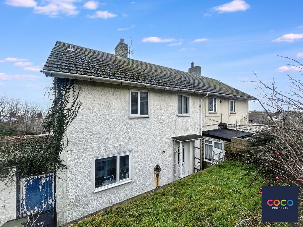 Property photo 2 of 19 Front