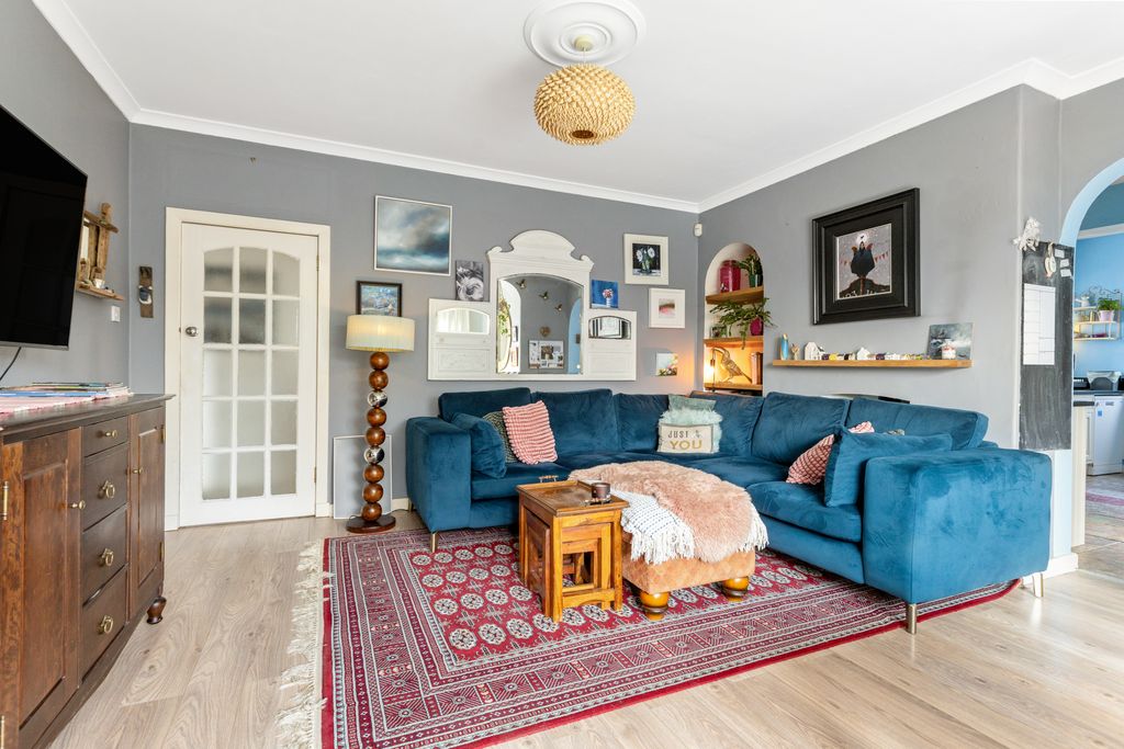 Property photo 3 of 20 Property Image 3