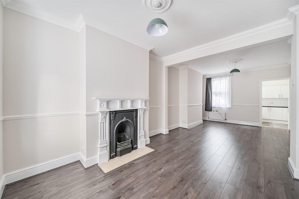 Property photo 2 of 14 Living Area