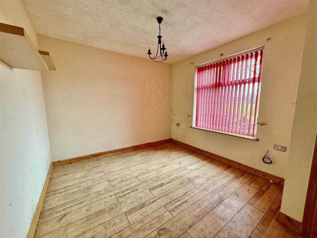 Property photo 3 of 9 Img_1208.Jpg