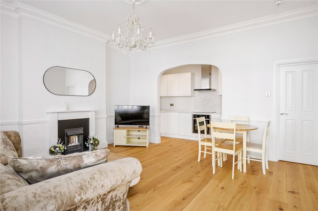 Property photo 3 of 17 Picture No. 03