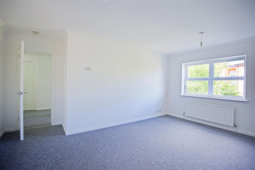 Property photo 2 of 10 Lounge / Diner