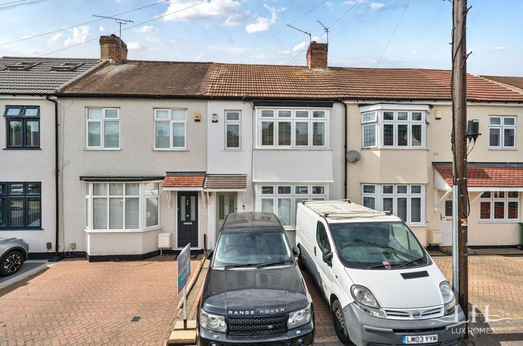 Property photo 1 of 22