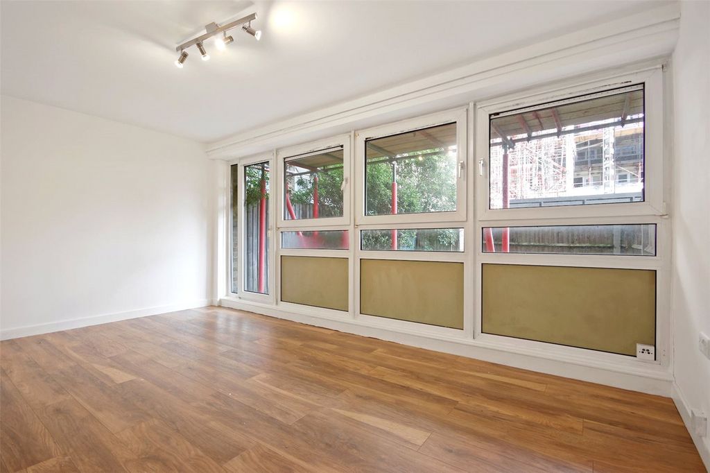 Property photo 2 of 7 Picture No. 02