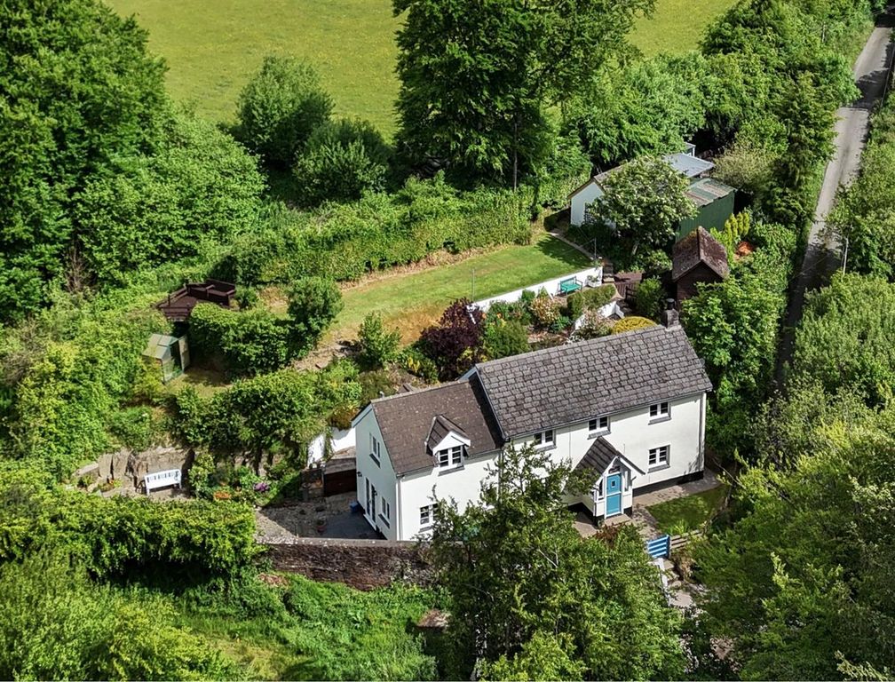 Property photo 1 of 18 1