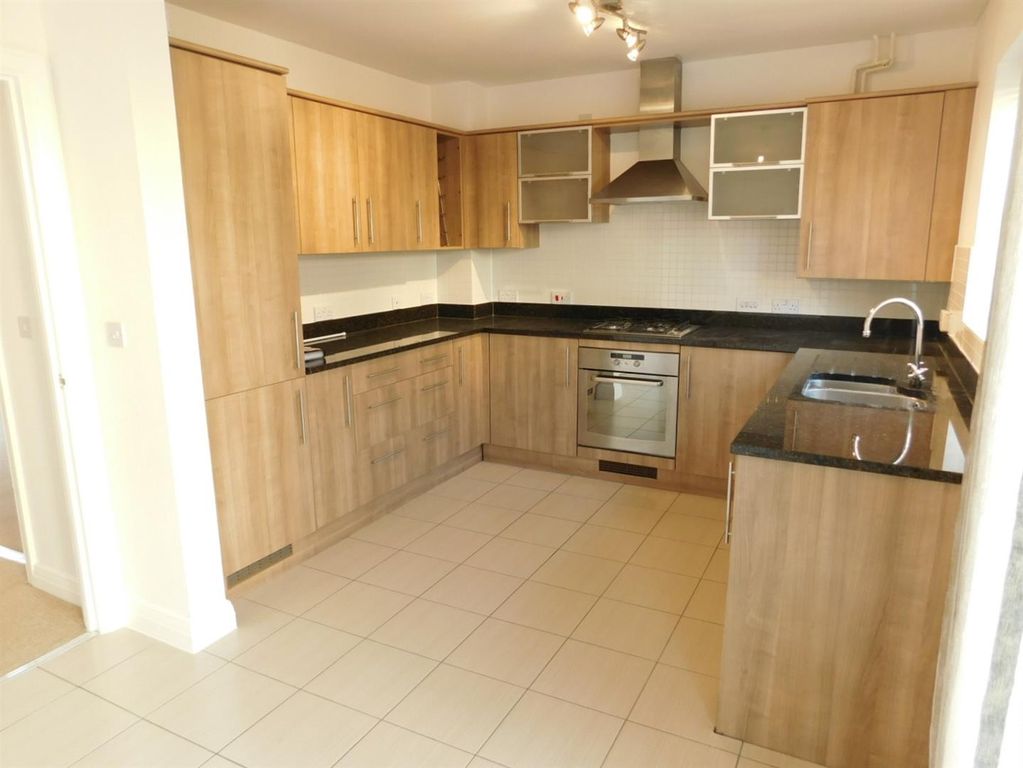 Property photo 2 of 14 Kitchen Diner
