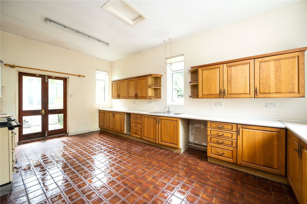 Additional image 8 of 6 bed detached house for saleCraig Darroch, 9 Linlithgow Road, Bo'ness EH51
