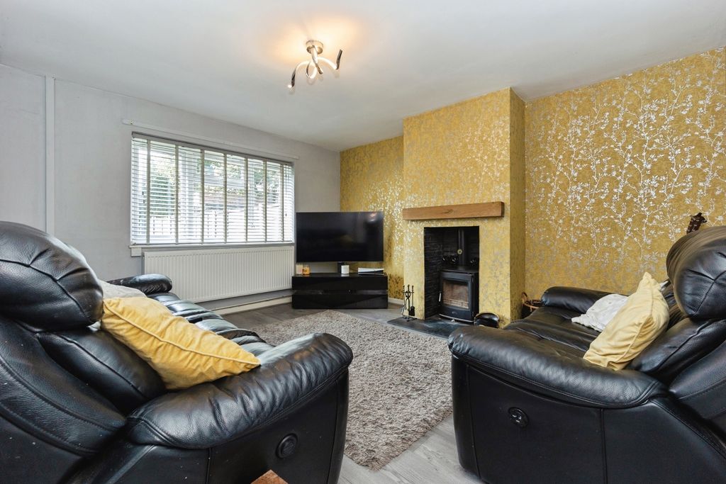 Property photo 3 of 30 Pbox-Img.Jpg