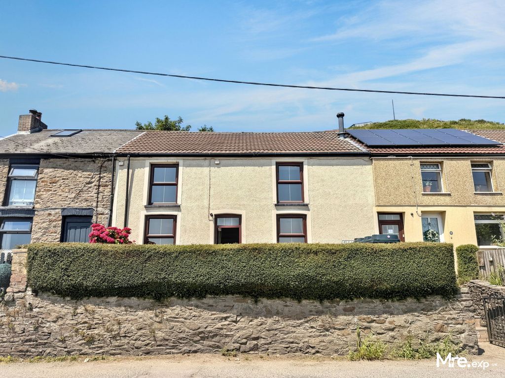 Property photo 1 of 25