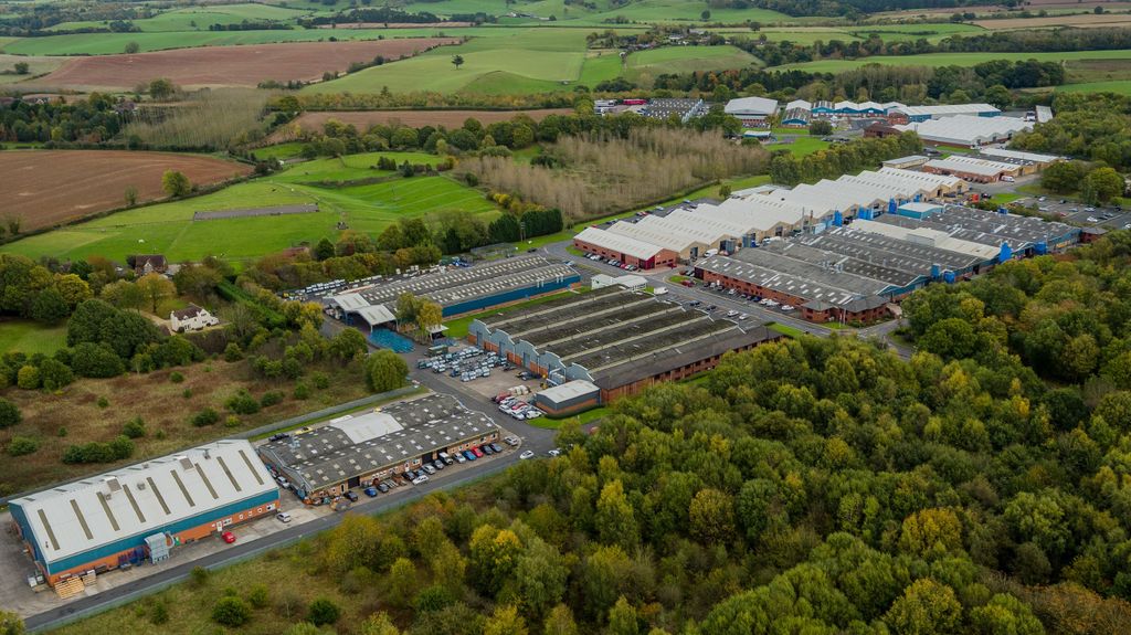 Property photo 1 of 3