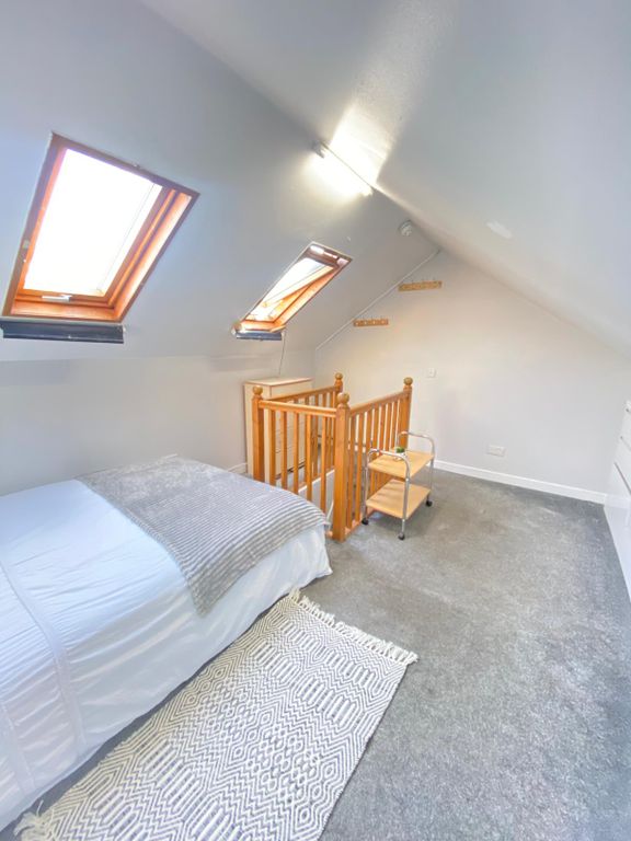 Property photo 2 of 3 Room