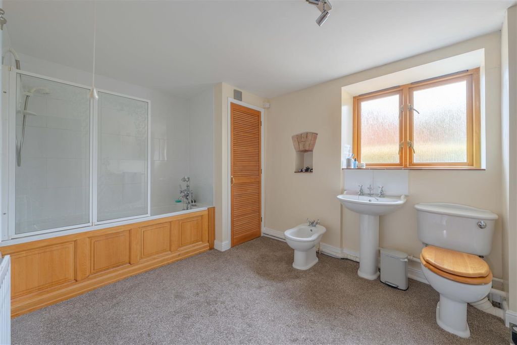Additional image 12 of 6 bed detached house for saleRoade Hill, Ashton, Northampton NN7