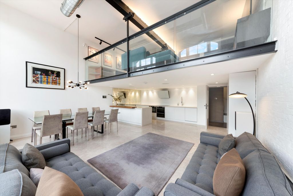 Property photo 1 of 14 Image