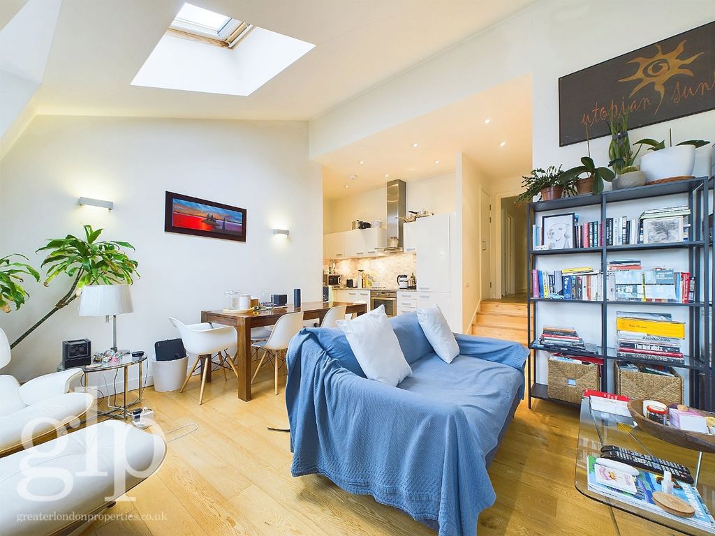 Property photo 1 of 15 3767780