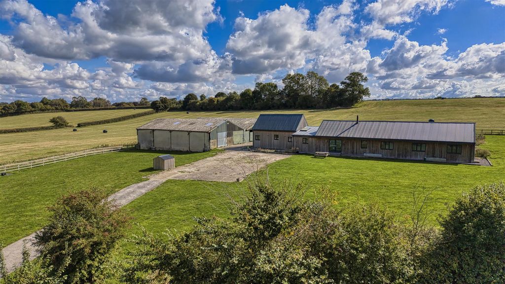 Property photo 3 of 18 Front