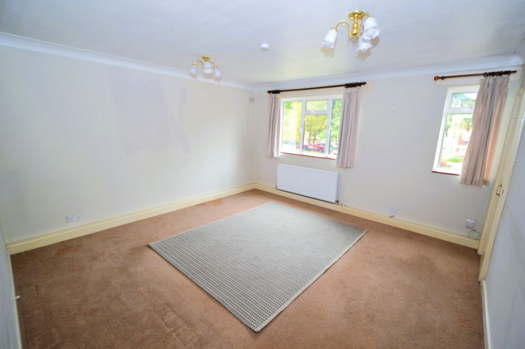 Property photo 2 of 12 Living Room