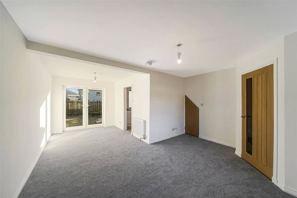 Property photo 2 of 21 Picture No. 05