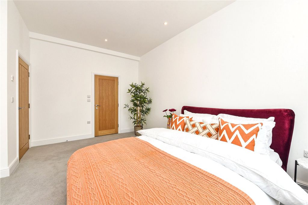 Property photo 3 of 17 Picture No. 03