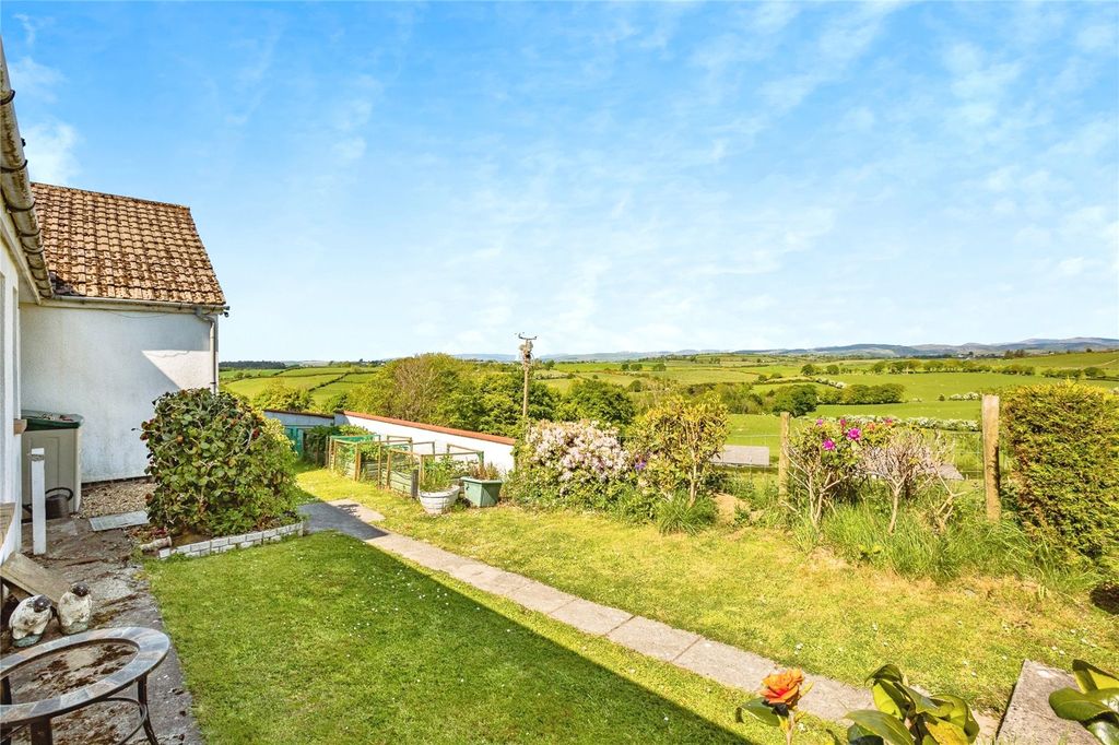 Property photo 1 of 28 Picture No. 26