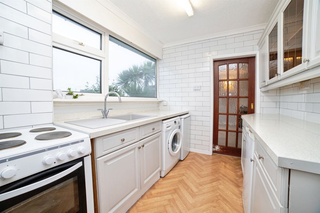 Additional image 5 of 2 bed detached bungalow for saleSt. Lawrence Close, Heanor DE75