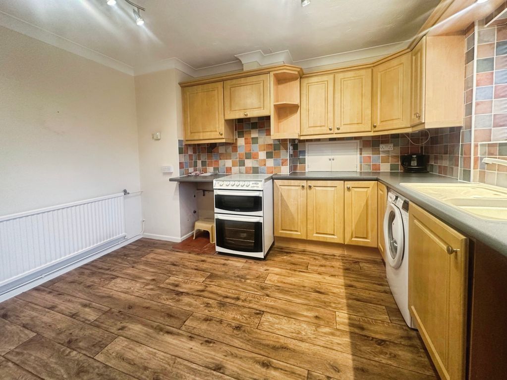 Property photo 3 of 19 Photo #3