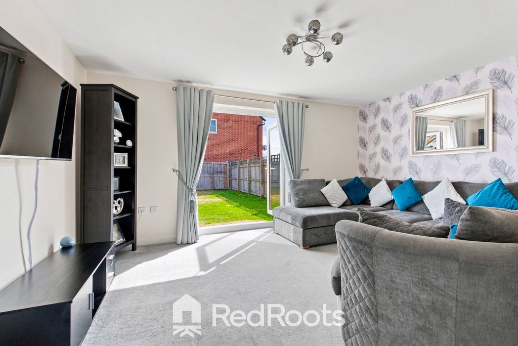 Property photo 3 of 22 5378703