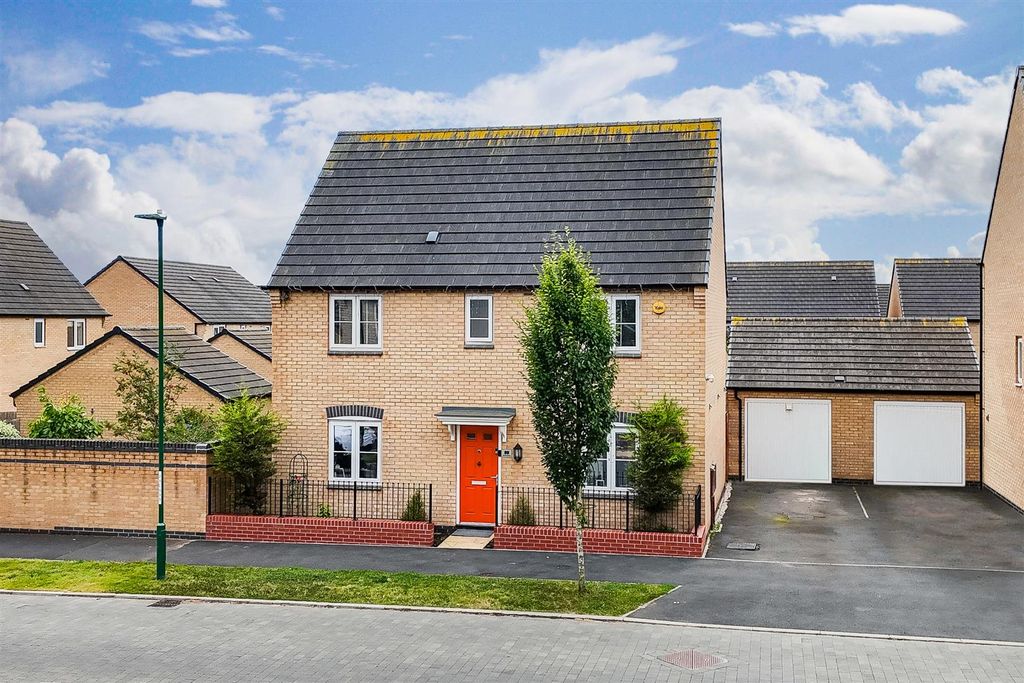 Property photo 1 of 34 Chalfont.Jpeg