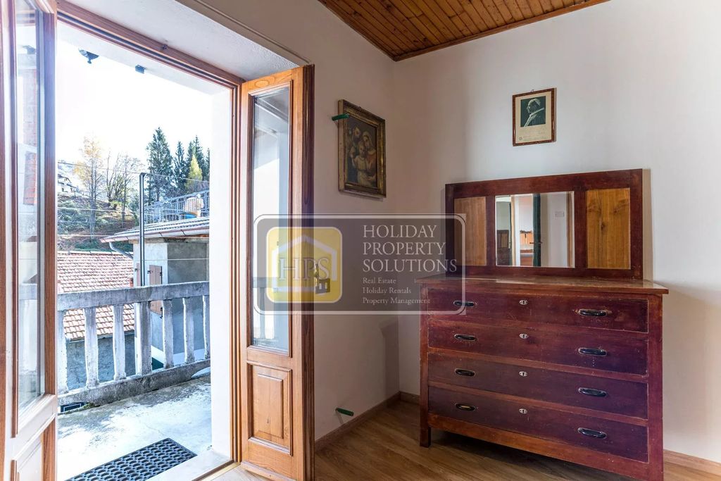 Property photo 3 of 34