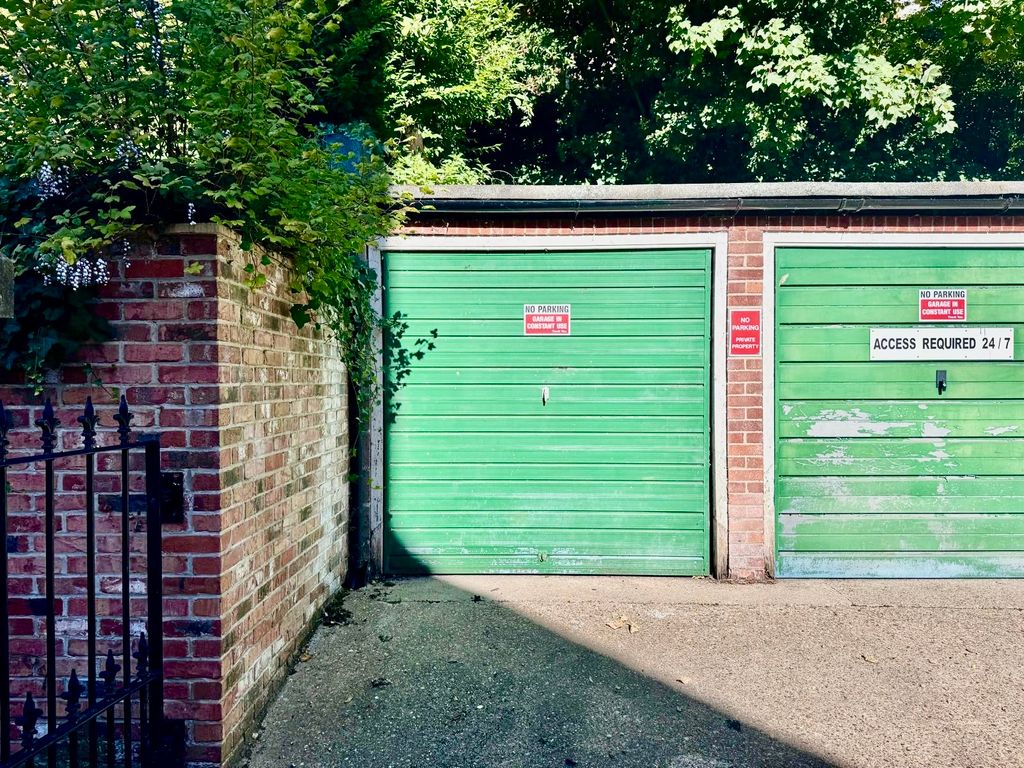 Property photo 2 of 2