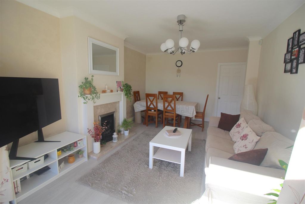 Property photo 2 of 13 Reception Room