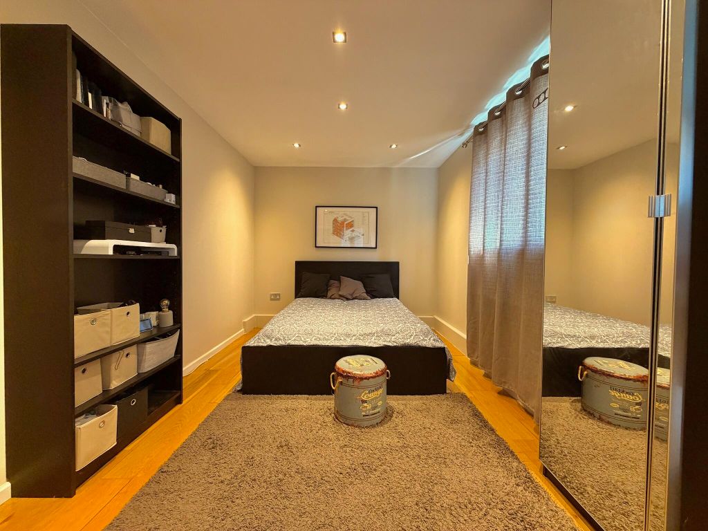 Property photo 3 of 22