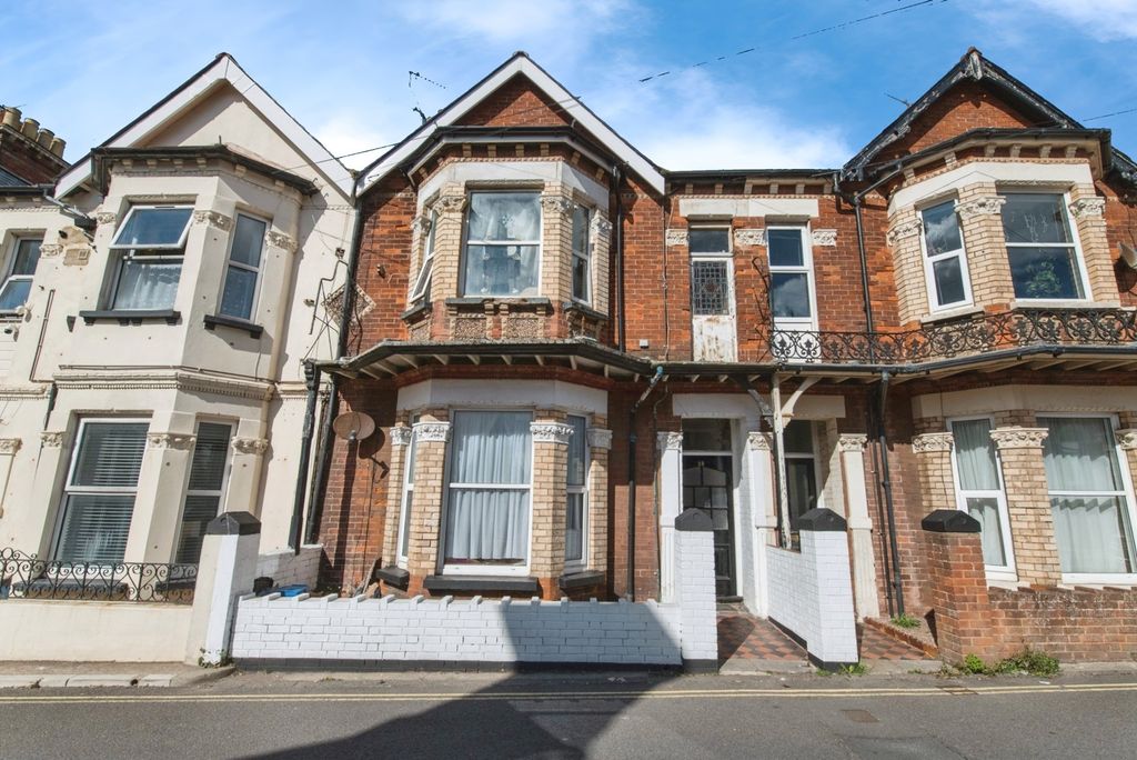 Property photo 1 of 17 Photo