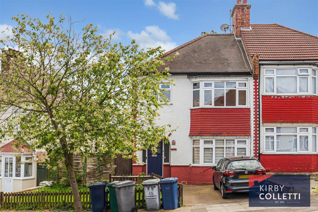 Property photo 1 of 10