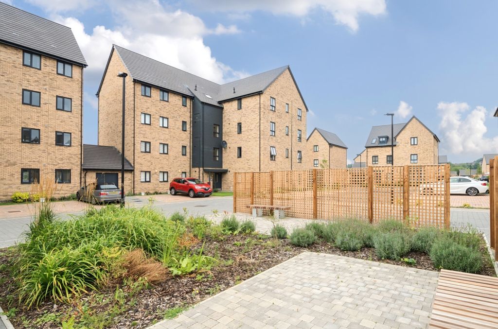 Property photo 1 of 22 Front