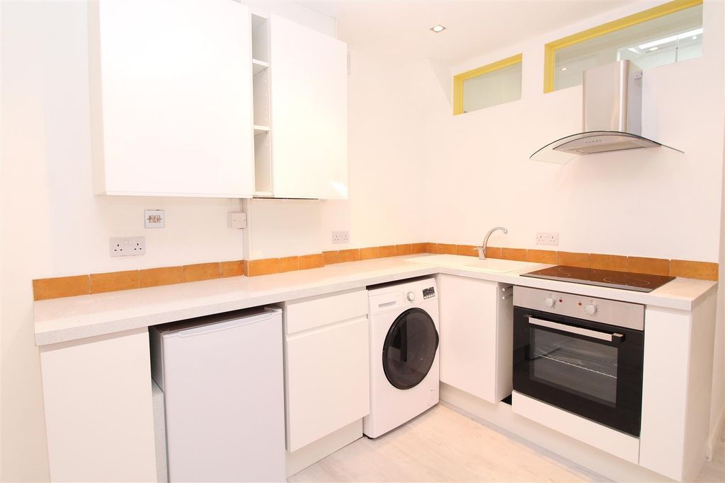 Property photo 2 of 10 Padna Mew - Kitchen Area.Jpg