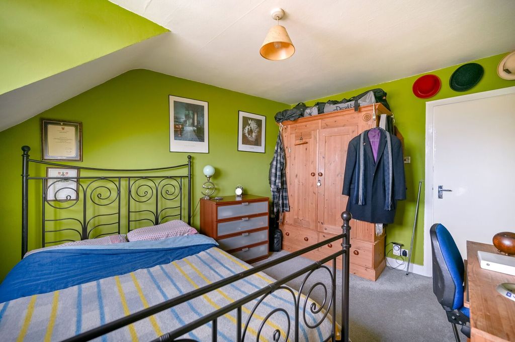 Property photo 2 of 7