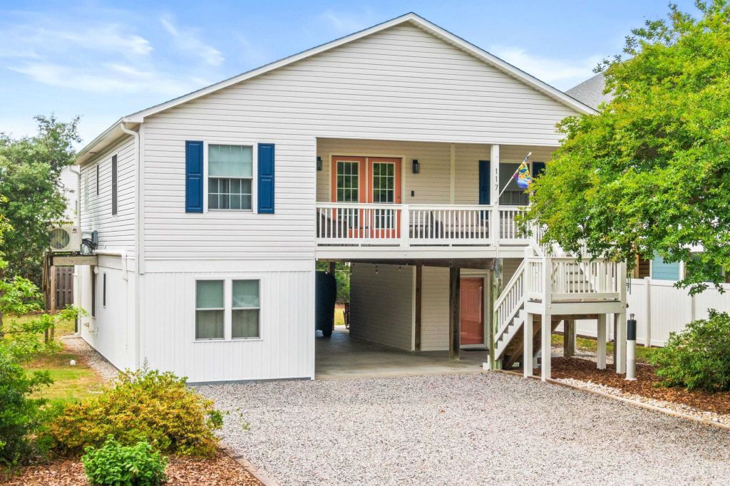 Property photo 1 of 31