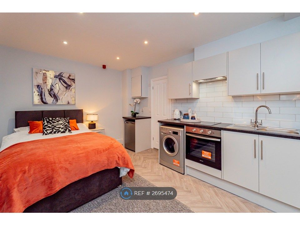 Property photo 2 of 20 Studio 1