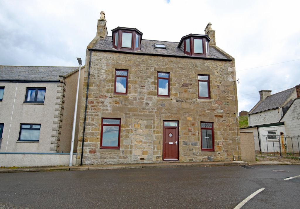 Property photo 1 of 26