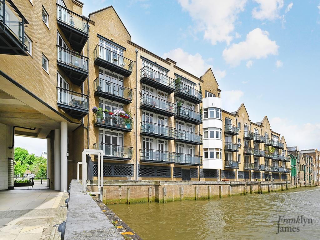 Property photo 1 of 12 54-Dunbar-Wharf -Resize(18).Jpg
