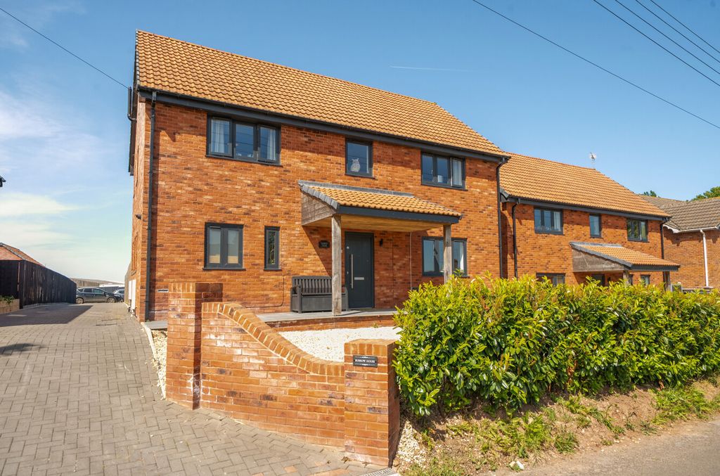 Property photo 1 of 24 1450698 (11).Jpg