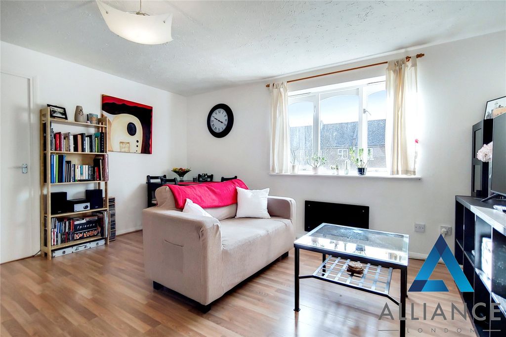 Property photo 1 of 11 Picture No. 16