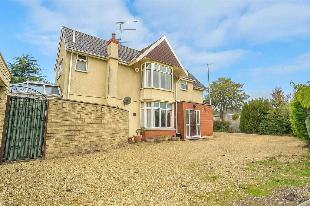 Property photo 1 of 18 Picture No. 01